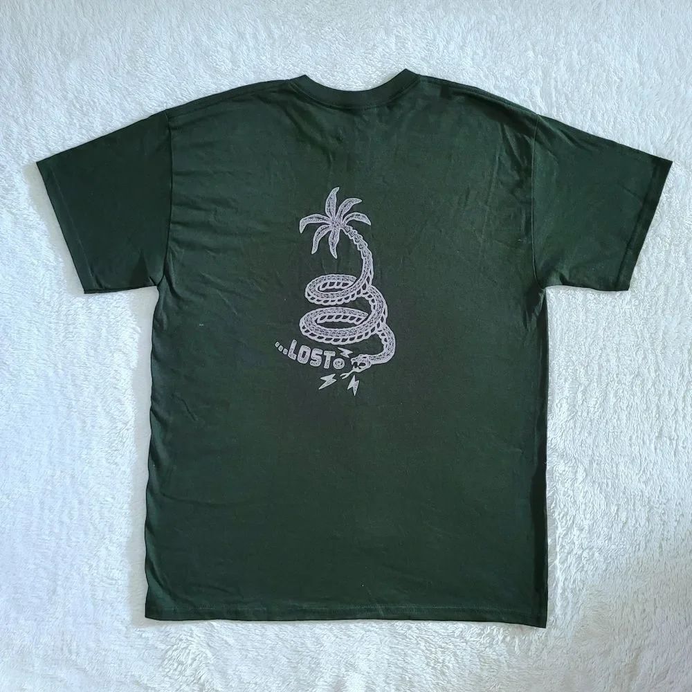 ...lost International Serpent🐍 Palm Tree🌴 Graphic Tee👕 - NWOT